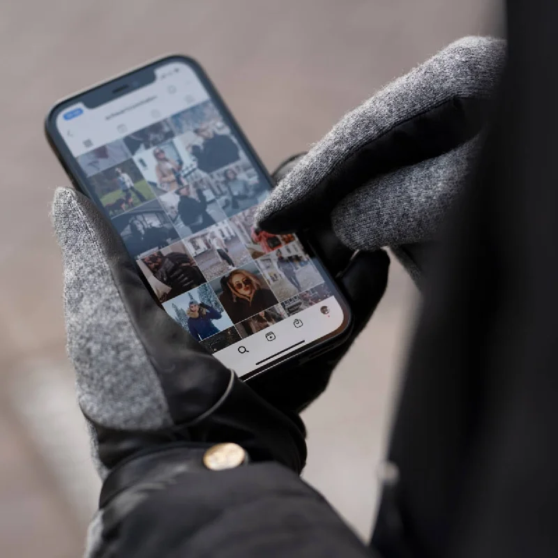 Brody – sheepskin leather gloves with warm fleece lining & touchscreen feature