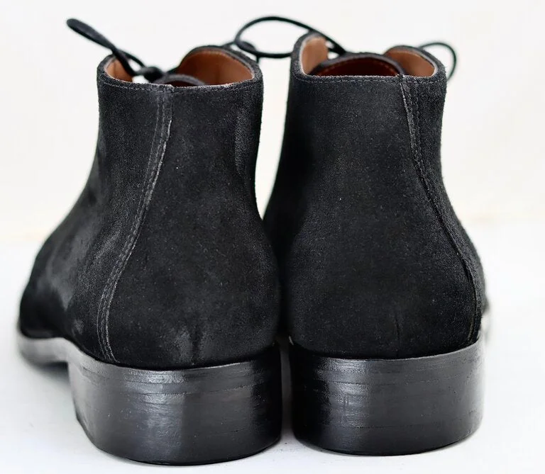 Desert Boot  |  Black | suede