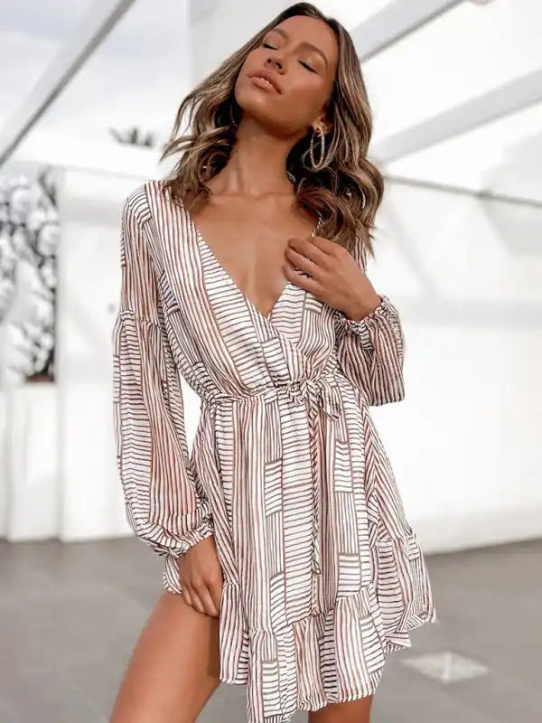 Striped printed V-neck waist sweet long-sleeved short dress